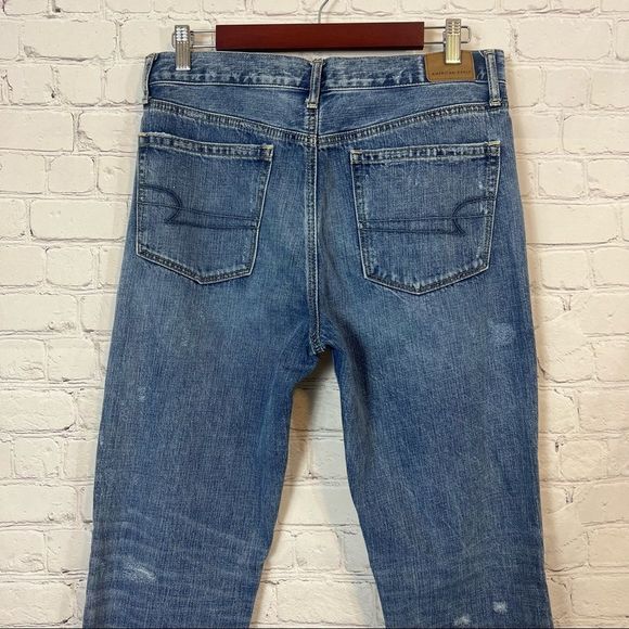 American Eagle Outfitters High Rise Girlfriend Distressed Jeans Size 6 Long - Picture 7 of 11